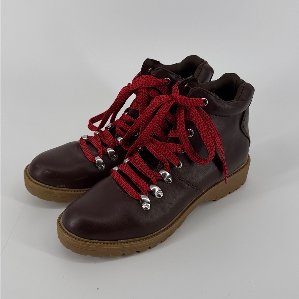 Universal Thread Brown Faux Leather Hiking Boots Red Laces Lug Sole Women's 8.5 - Picture 3 of 11